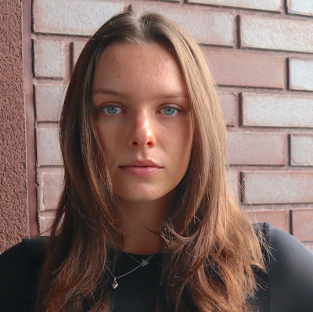 Meet your Posher, Melina